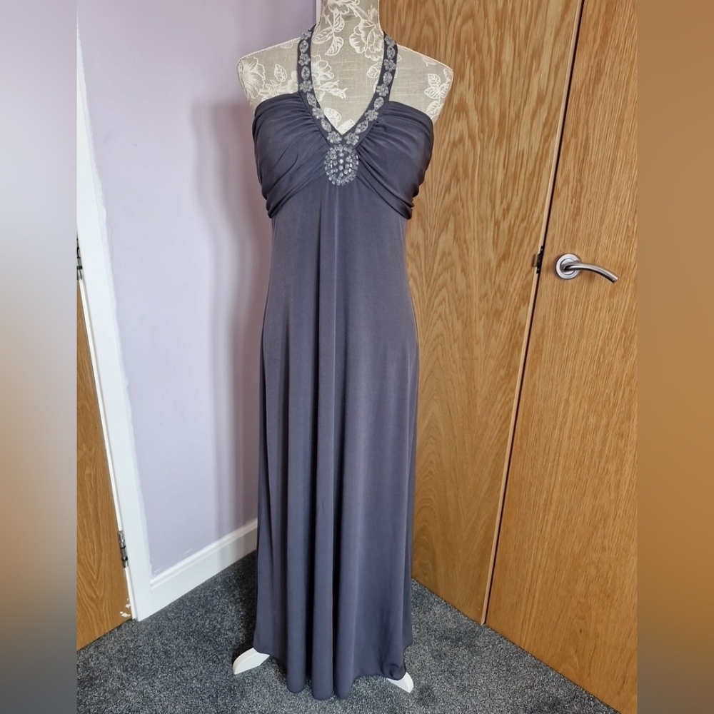 EUC VTG Gray Halter Maxi Gown with Padded Bra and Embellished Accent Dress (14)